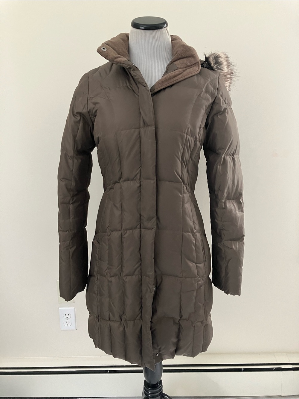 Eddie Bauer Quilted Long Brown Down Puffer Coat with Hood